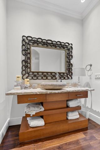 33 SE Olive Way, Boca Raton, FL 33432