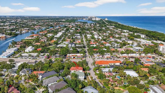33 SE Olive Way, Boca Raton, FL 33432