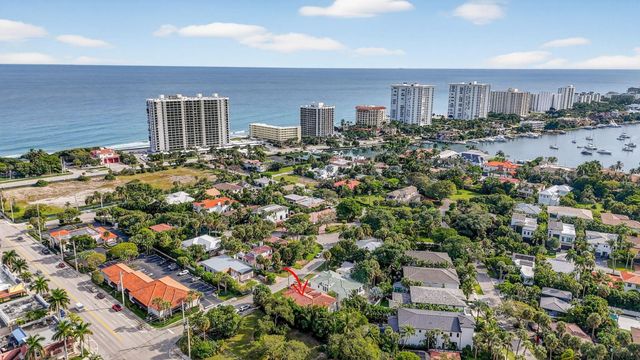 33 SE Olive Way, Boca Raton, FL 33432