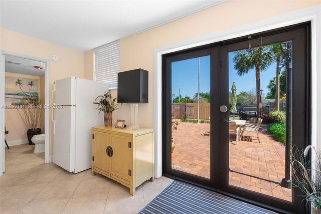 2400 NE 10th St 210, Pompano Beach, FL 33062