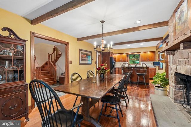 37 SCHOOL RD, Schwenksville, PA 19473