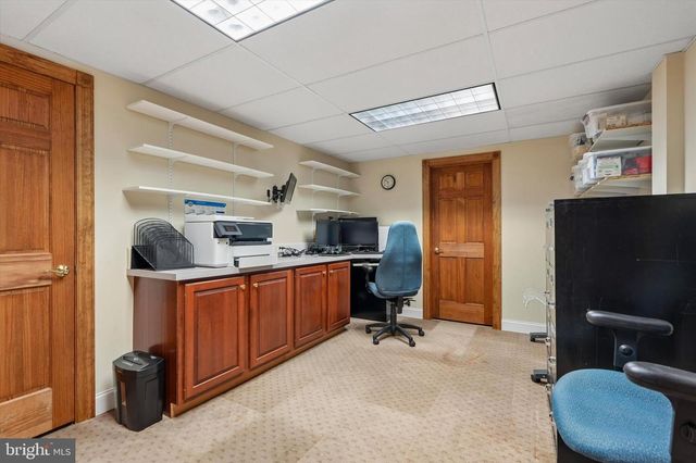 37 SCHOOL RD, Schwenksville, PA 19473