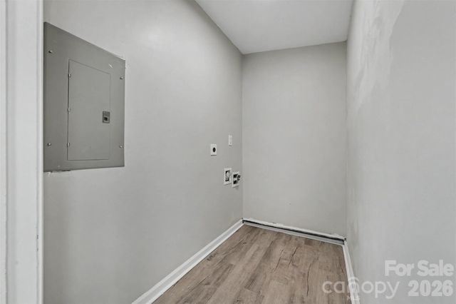 4421 Knollcrest Drive, Charlotte, NC 28208