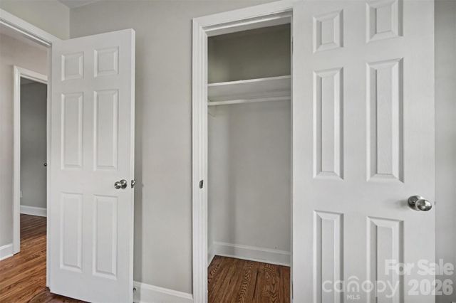 4421 Knollcrest Drive, Charlotte, NC 28208