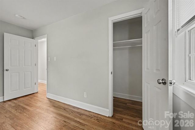 4421 Knollcrest Drive, Charlotte, NC 28208