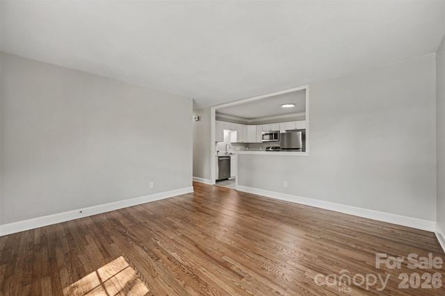 4421 Knollcrest Drive, Charlotte, NC 28208