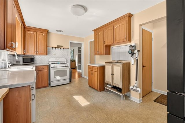 345 Clover Street, Brighton, NY 14610