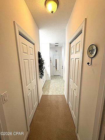 2548 Woods View Drive, Marianna, FL 32446