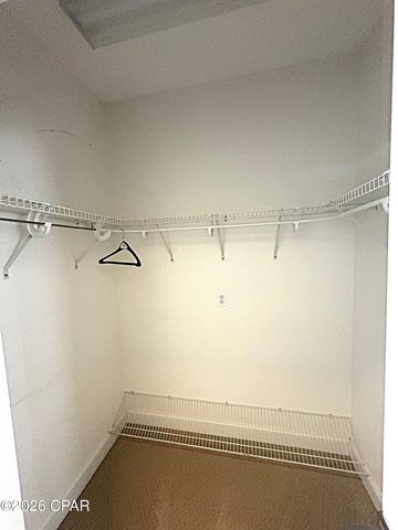 2548 Woods View Drive, Marianna, FL 32446