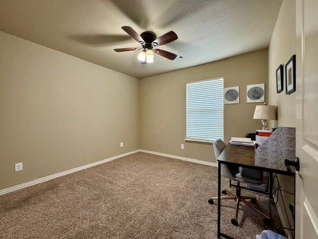 592 N Longfellow Lane, Fayetteville, AR 72704