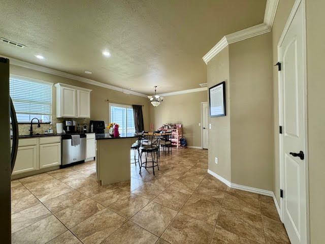 592 N Longfellow Lane, Fayetteville, AR 72704