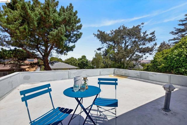 136 Craven St, Vallejo, CA 94590