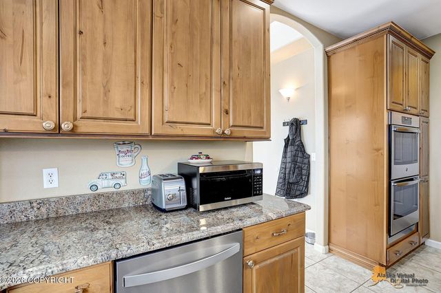 5403 N Sandalwood Lane, Palmer, AK 99645