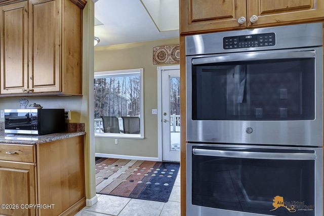 5403 N Sandalwood Lane, Palmer, AK 99645