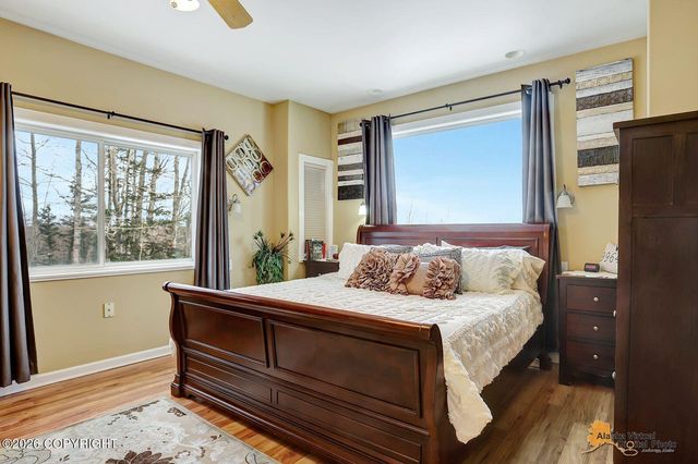 5403 N Sandalwood Lane, Palmer, AK 99645