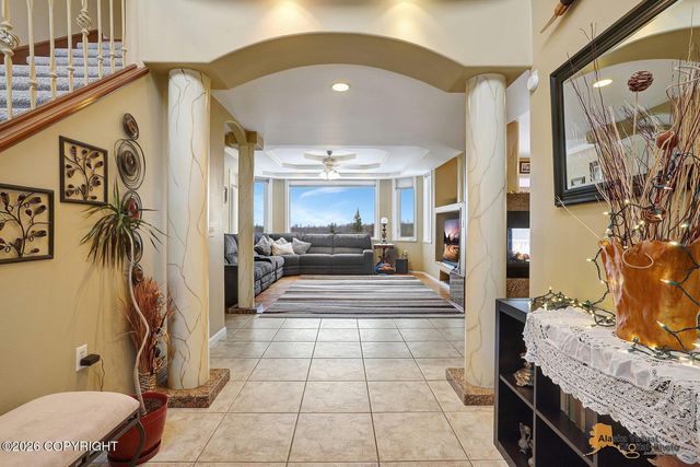 5403 N Sandalwood Lane, Palmer, AK 99645