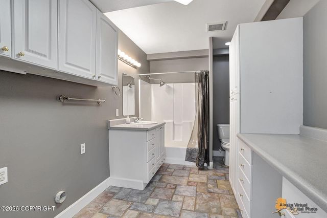 5403 N Sandalwood Lane, Palmer, AK 99645