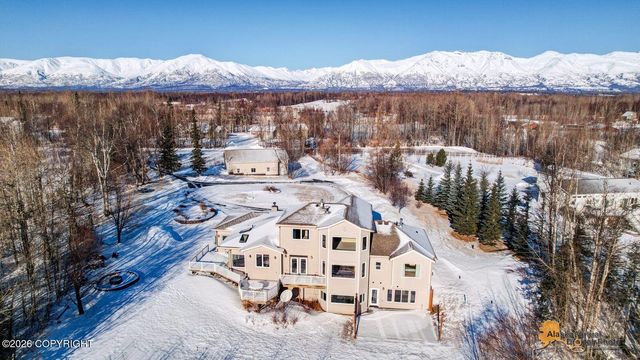 5403 N Sandalwood Lane, Palmer, AK 99645