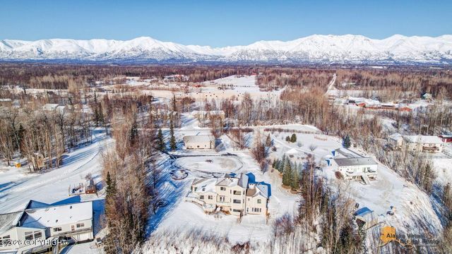 5403 N Sandalwood Lane, Palmer, AK 99645