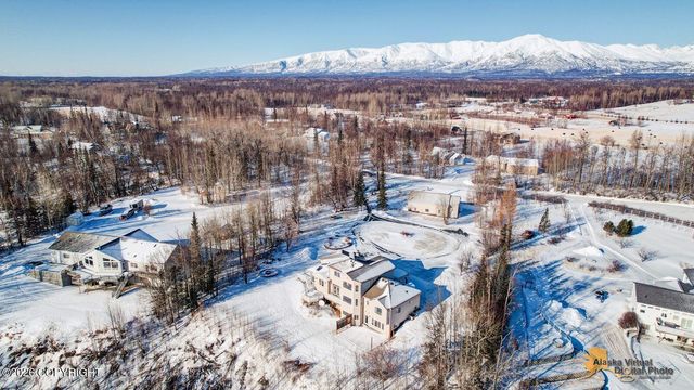5403 N Sandalwood Lane, Palmer, AK 99645
