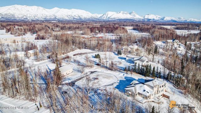 5403 N Sandalwood Lane, Palmer, AK 99645