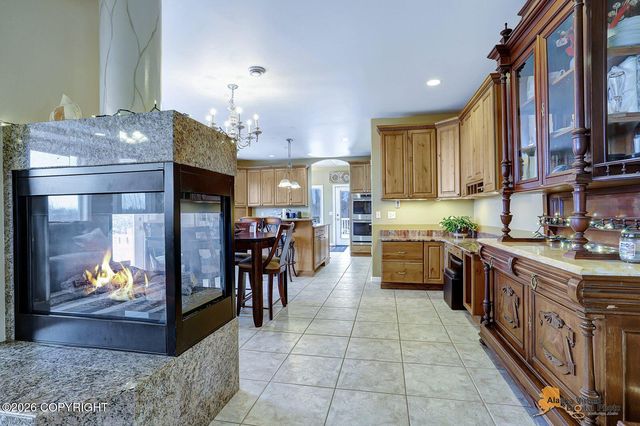 5403 N Sandalwood Lane, Palmer, AK 99645