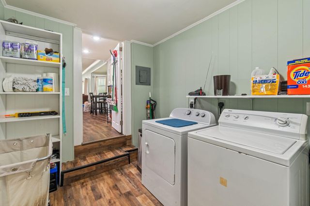 109 W 4th Ave., Petal, MS 39465