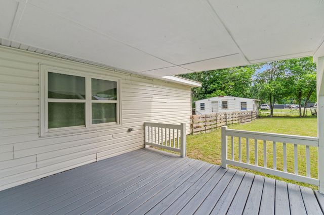 109 W 4th Ave., Petal, MS 39465