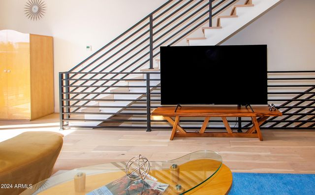 6900 E 1ST Avenue 1, Scottsdale, AZ 85251