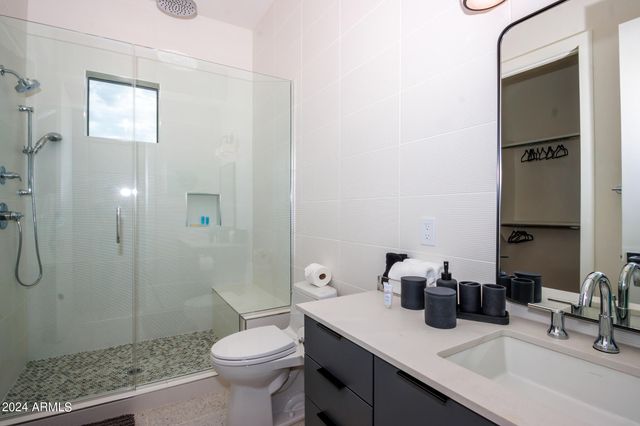 6900 E 1ST Avenue 1, Scottsdale, AZ 85251