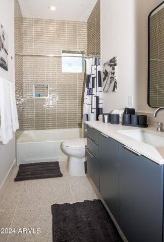 6900 E 1ST Avenue 1, Scottsdale, AZ 85251