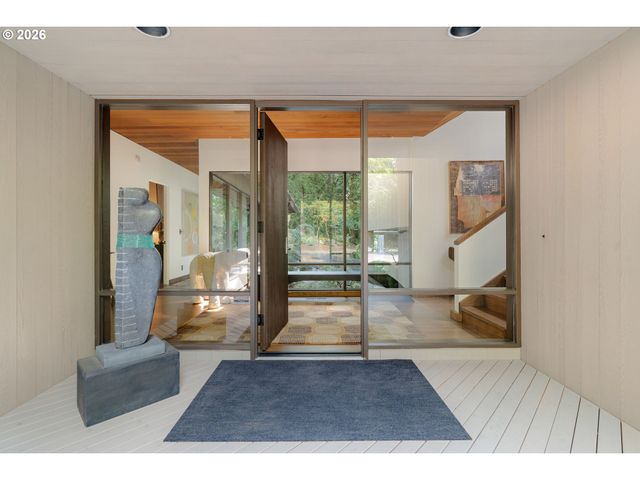 10950 Nw LOST PARK Dr, Portland, OR 97229