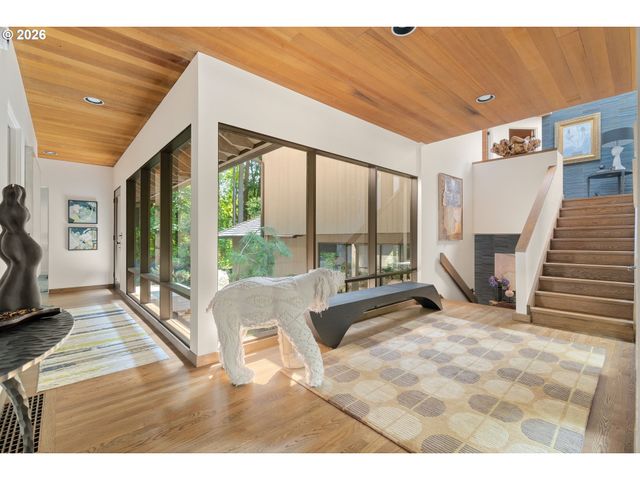 10950 Nw LOST PARK Dr, Portland, OR 97229