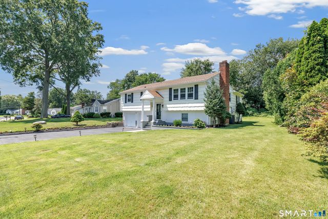 15 Maurice Street, Norwalk, CT 06851