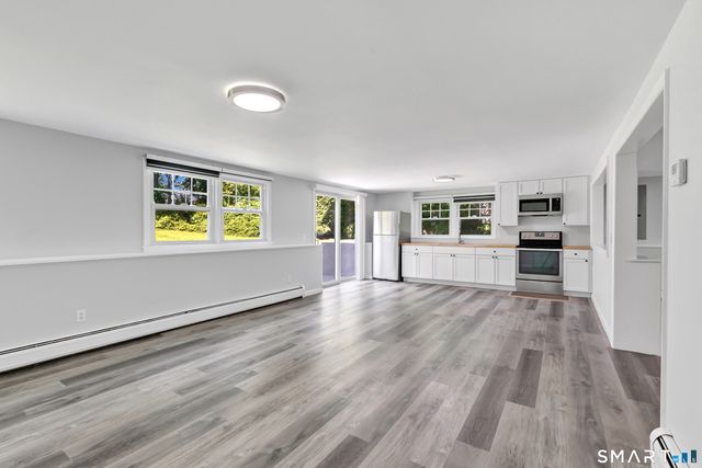 15 Maurice Street, Norwalk, CT 06851