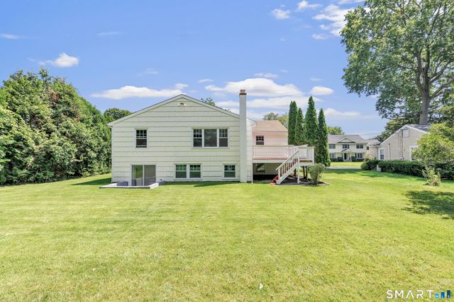 15 Maurice Street, Norwalk, CT 06851