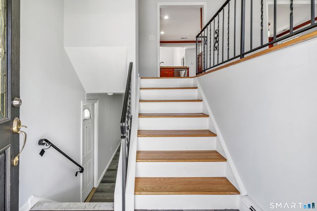 15 Maurice Street, Norwalk, CT 06851