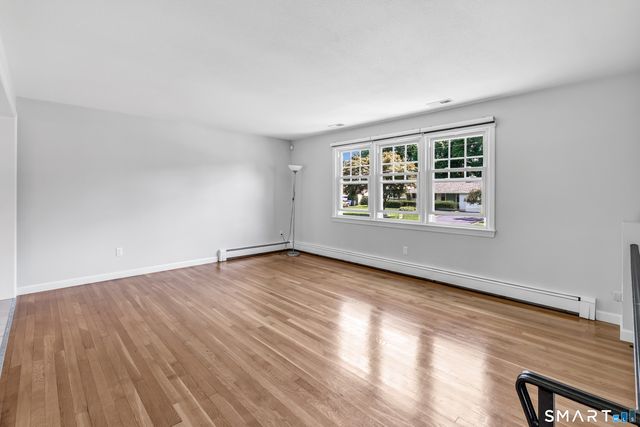 15 Maurice Street, Norwalk, CT 06851