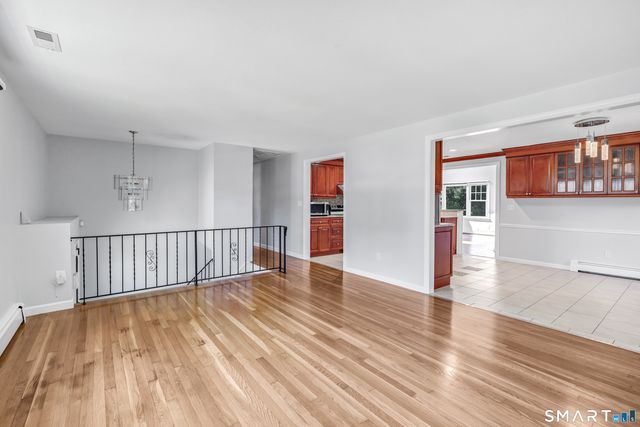 15 Maurice Street, Norwalk, CT 06851