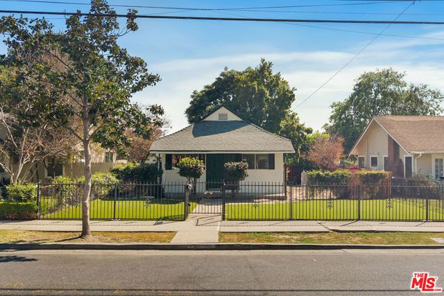 520 E Lime Avenue, Monrovia, CA 91016