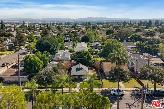 520 E Lime Avenue, Monrovia, CA 91016