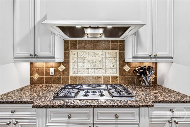 306 Horseshoe Bend, Statham, GA 30666