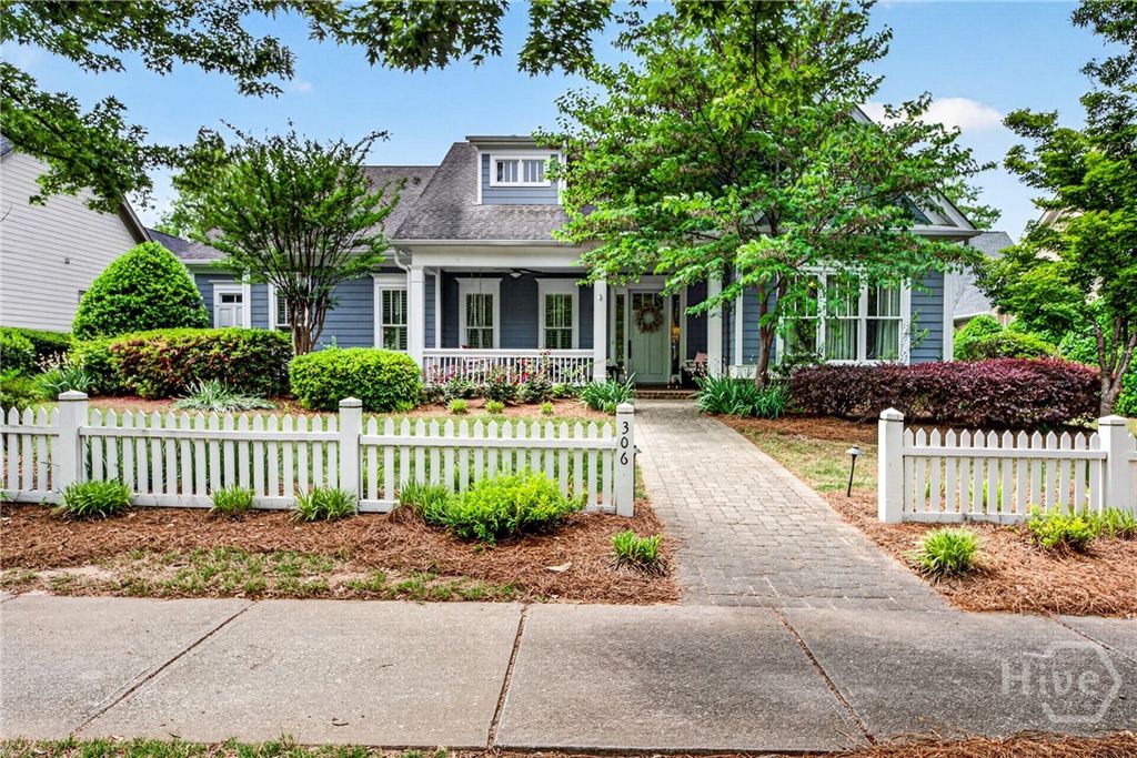 306 Horseshoe Bend, Statham, GA 30666