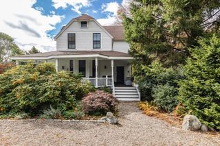 4 Ballast Lane, Marblehead, MA 01945