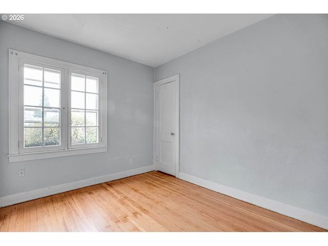 1175 HINES St, Salem, OR 97302