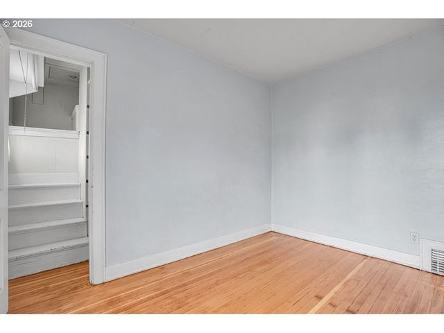 1175 HINES St, Salem, OR 97302