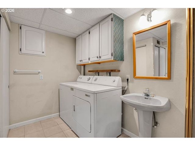 1175 HINES St, Salem, OR 97302