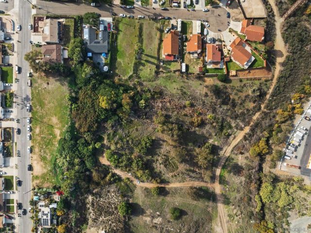 8840 Leigh Ave 12, Spring Valley, CA 91977