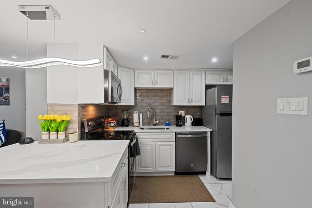 3 NEW YORK AVE NW, Washington, DC 20001