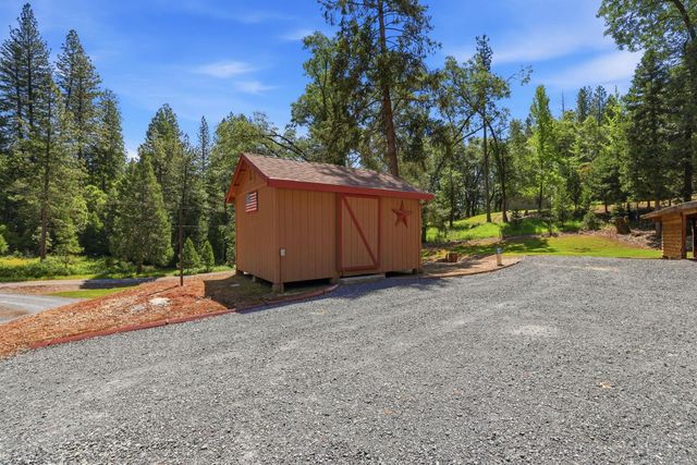 6000 Spanish Dry Diggins Rd, Georgetown, CA 95634